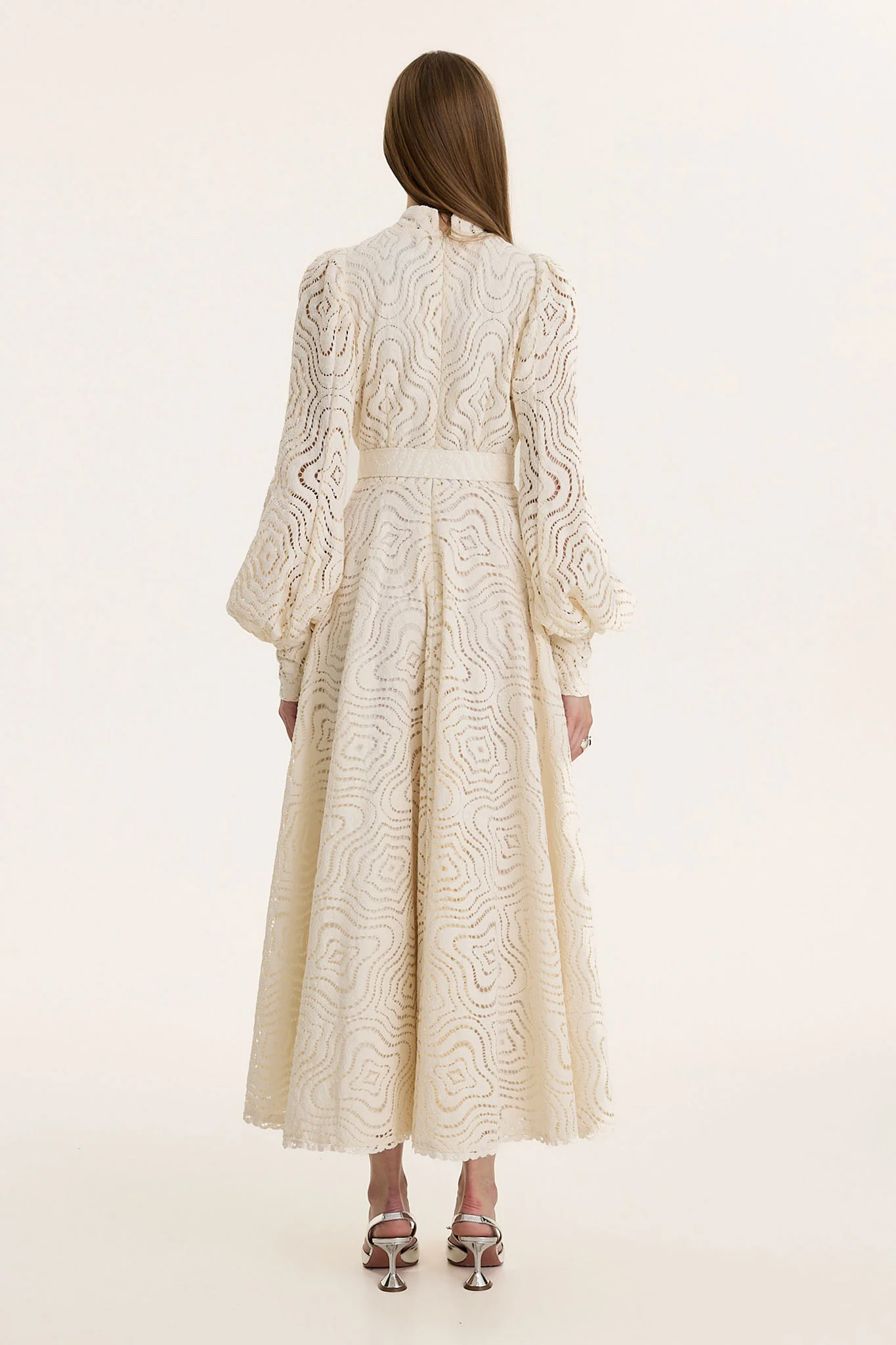 Ethereal Grace - Image 5