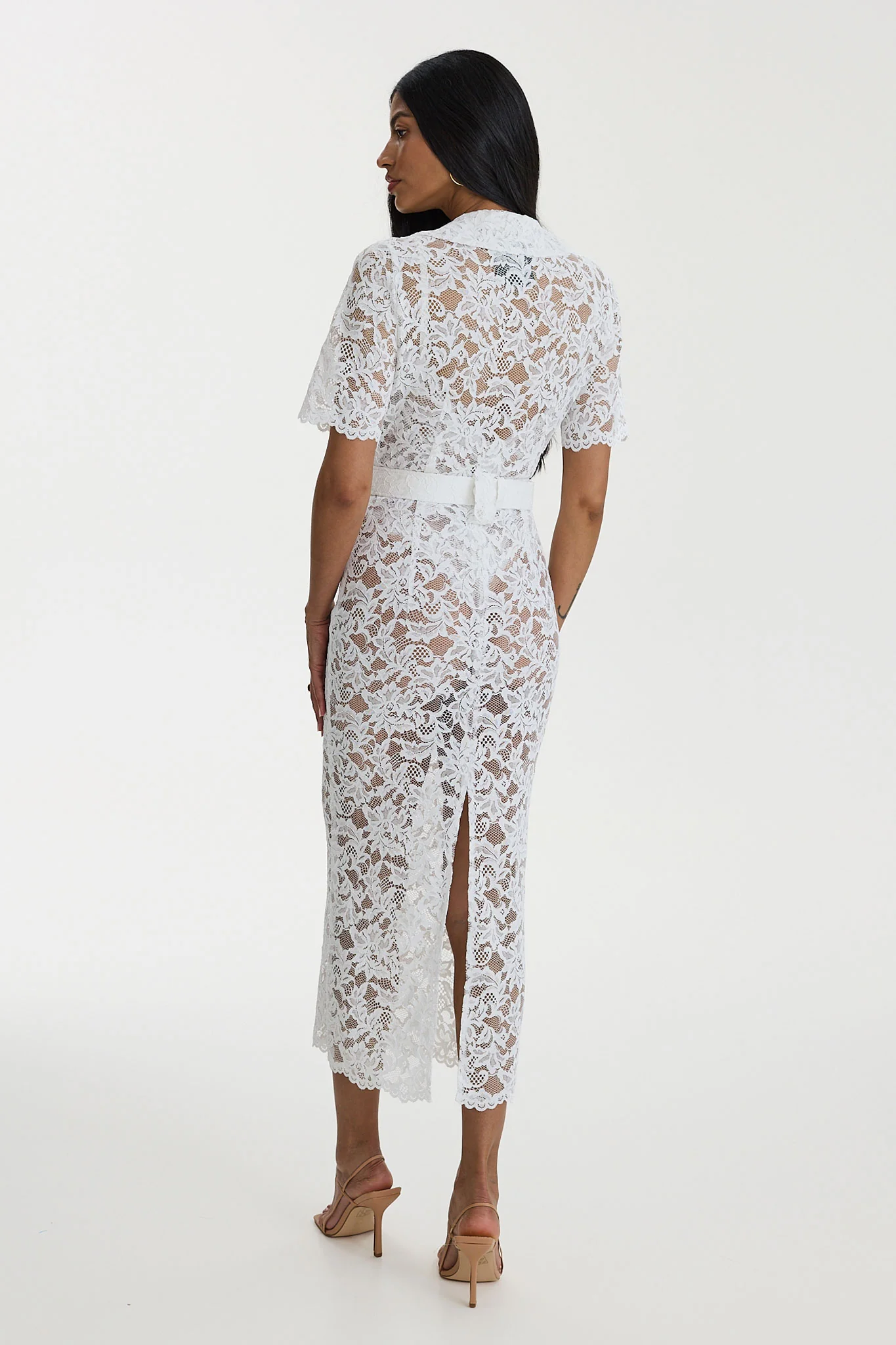 White Affair - Image 4