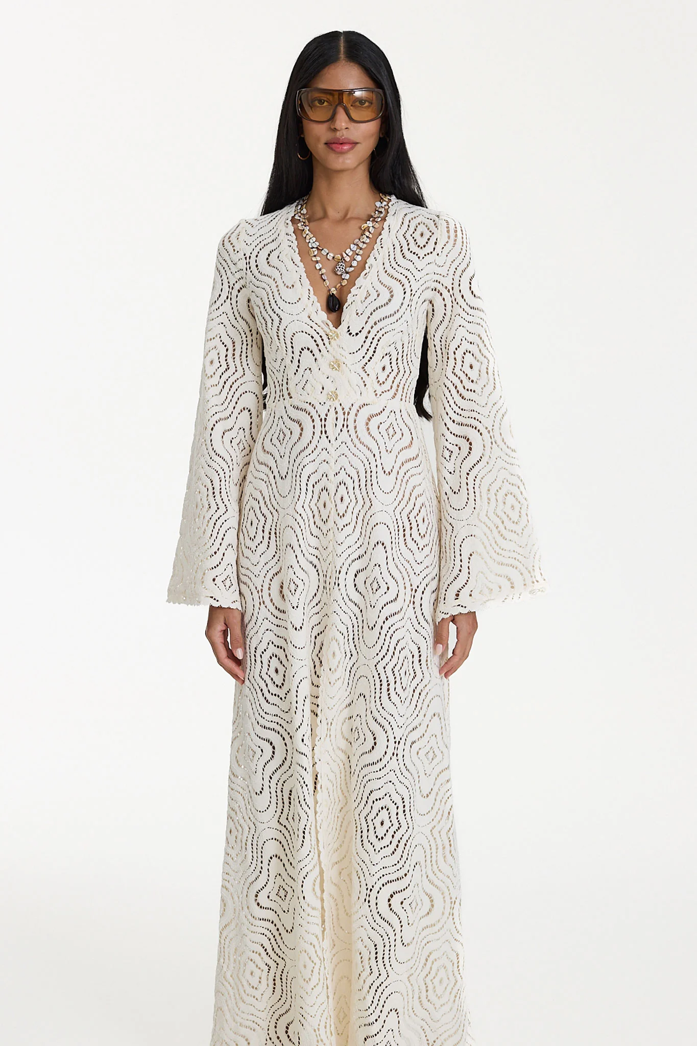 White Temptation - Image 2