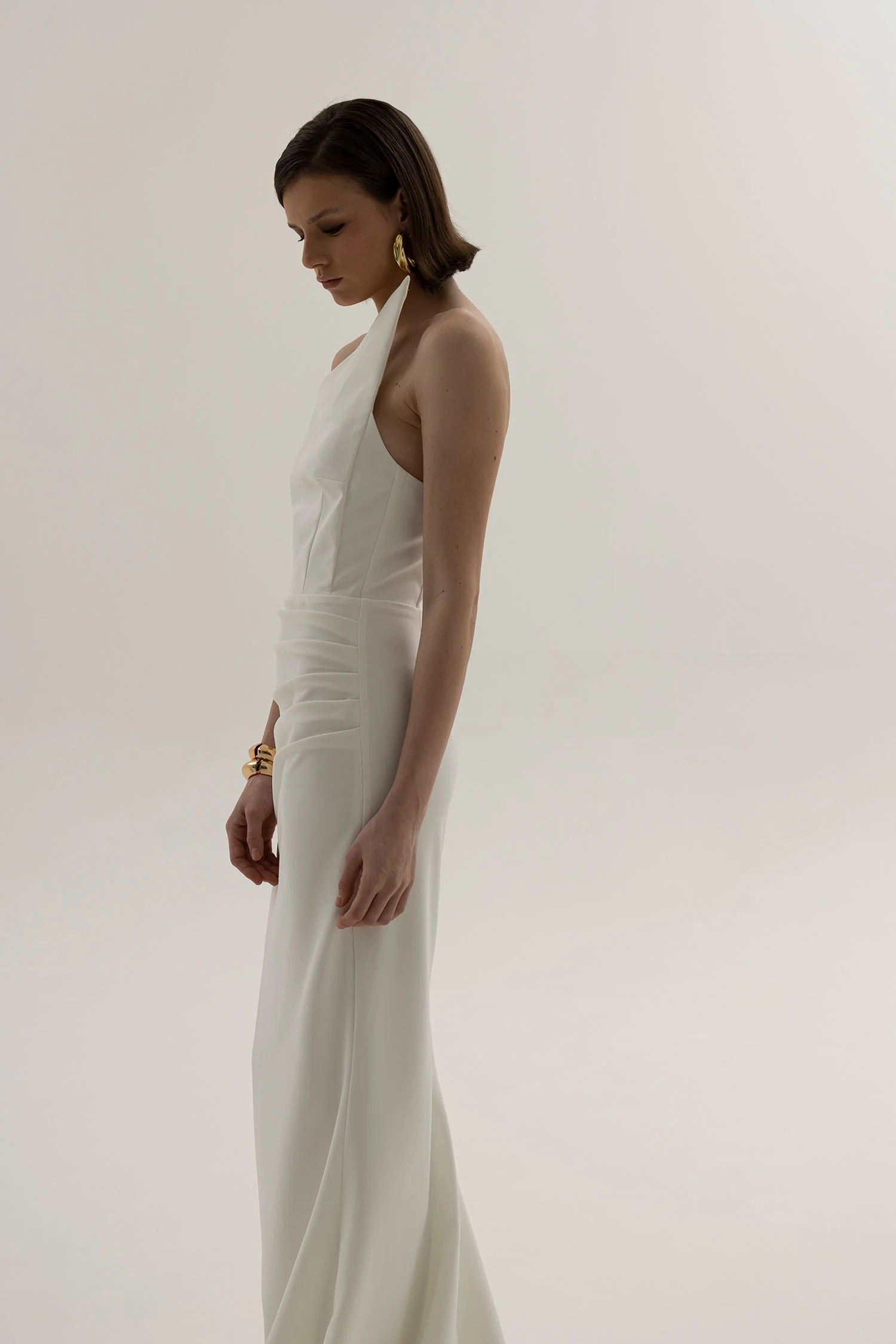 White Triangle - Image 6